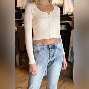 Brandy Melville White Zelly Ribbed Long Sleeve Top